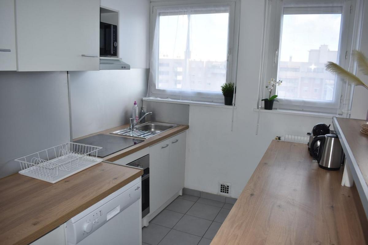 Appartement Lumineux 3 Chambres - Villeurbanne Gratte Ciel Екстер'єр фото